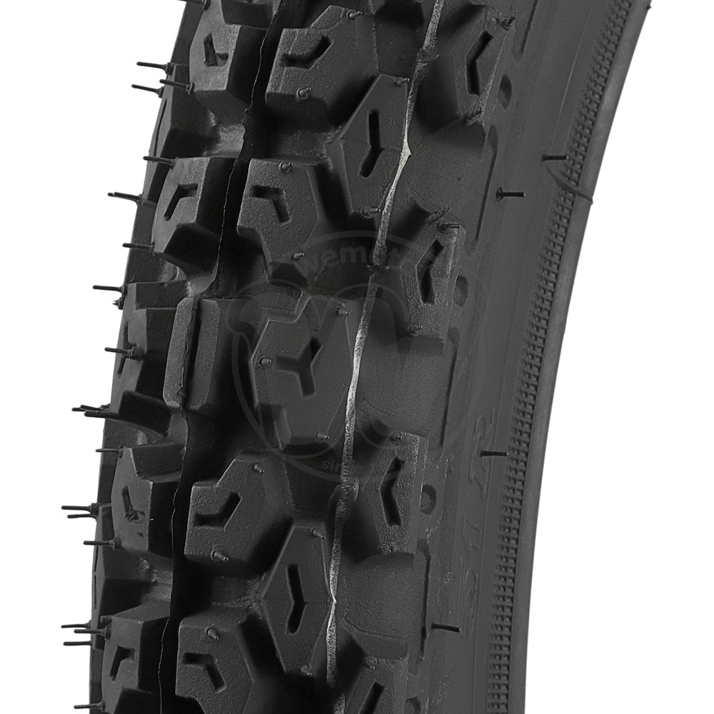 0FZ6350_ab1923 two.jpg